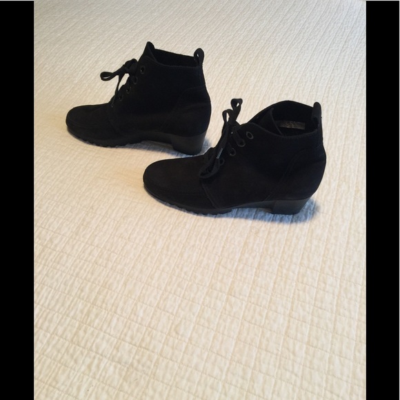 Arche black nubuck lace up bootie. - Picture 3 of 8